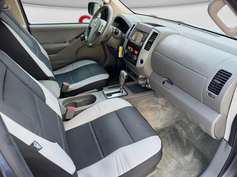Used 2016 Nissan Frontier SV w/ SV Value Truck Package RWD image 24