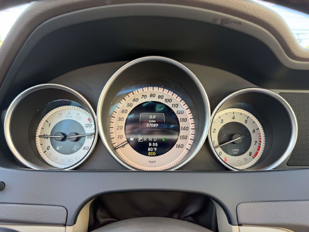 Used 2013 Mercedes-Benz C 300 4MATIC Sedan image 29