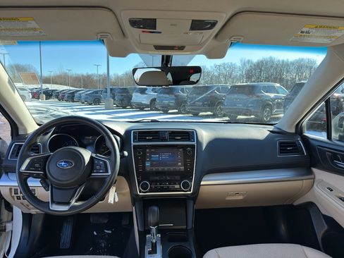 Used 2019 Subaru Outback 2.5i Premium image 28