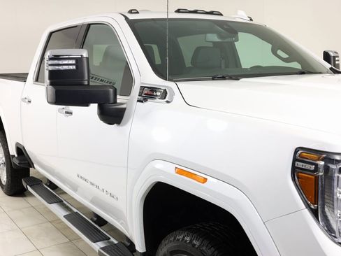 Used 2023 GMC Sierra 2500 Denali image 39