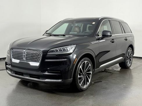 Used 2022 Lincoln Aviator Reserve w/ Equipment Group 201A image 4