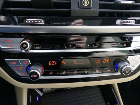 Used 2021 BMW X3 xDrive30i w/ Executive Package image 15