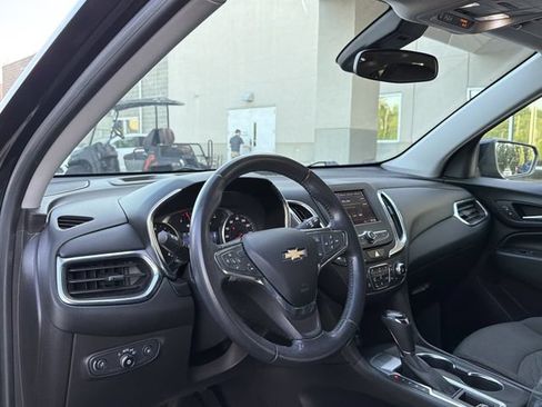 Used 2021 Chevrolet Equinox LT FWD image 7
