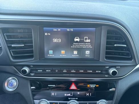 Used 2019 Hyundai Elantra Value Edition w/ Cargo Package image 18