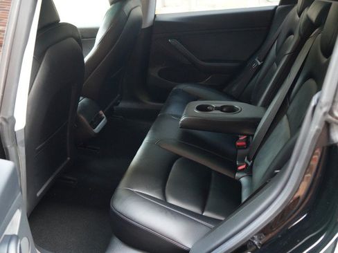 Used 2021 Tesla Model 3 Long Range AWD/4WD image 31