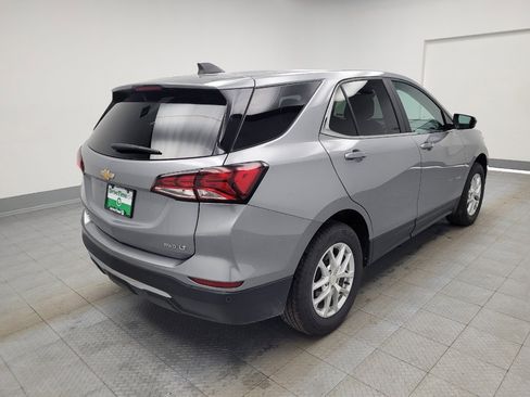 Used 2023 Chevrolet Equinox LT w/ Driver Convenience Package image 9