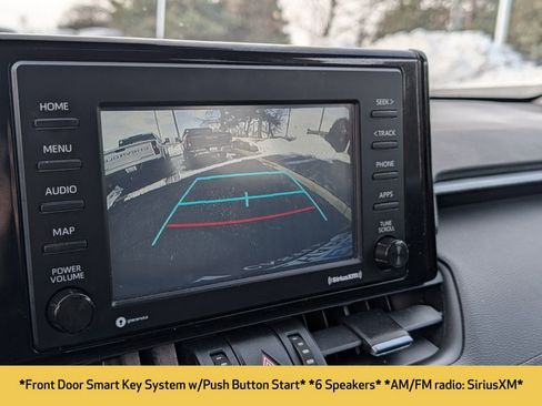 Used 2020 Toyota RAV4 XLE Premium image 5