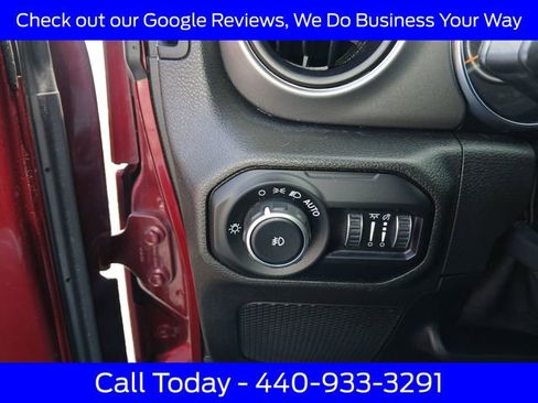 Used 2021 Jeep Wrangler Sport S image 21