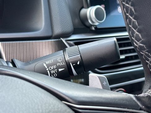 Used 2022 Honda Accord Sport image 38