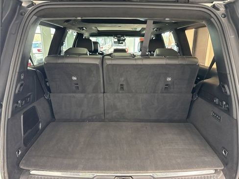 Used 2023 Jeep Grand Wagoneer Series II w/ Flexible Seating Group AWD/4WD image 15