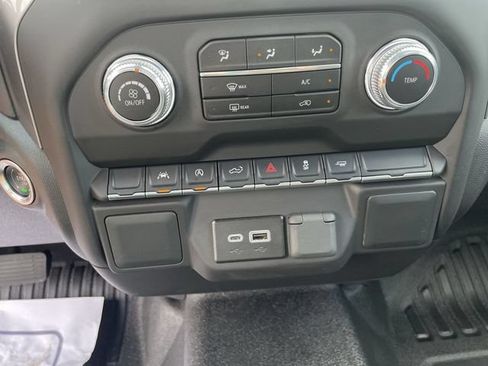 Used 2025 GMC Sierra 1500 Pro w/ Convenience Package RWD image 18