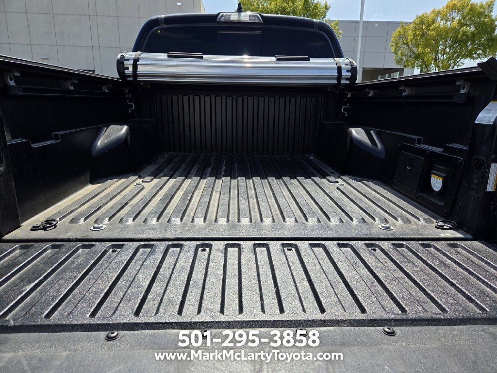 Used 2023 Toyota Tacoma TRD Off-Road w/ Technology Package AWD/4WD image 16