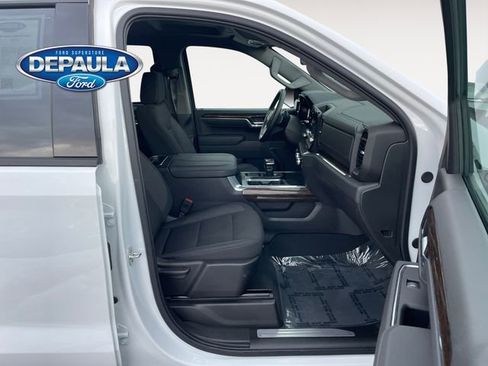 Used 2025 GMC Sierra 1500 Elevation image 19