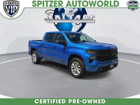 Used 2025 Chevrolet Silverado 1500 Custom AWD/4WD image 3