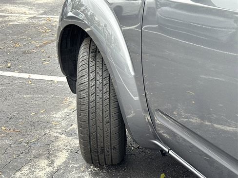 Certified 2019 Nissan Frontier SV image 46