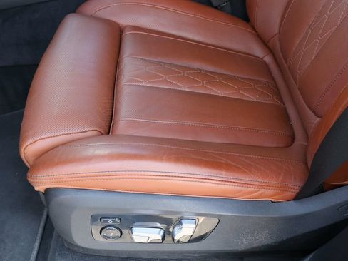 Used 2022 BMW X7 M50i AWD/4WD image 20