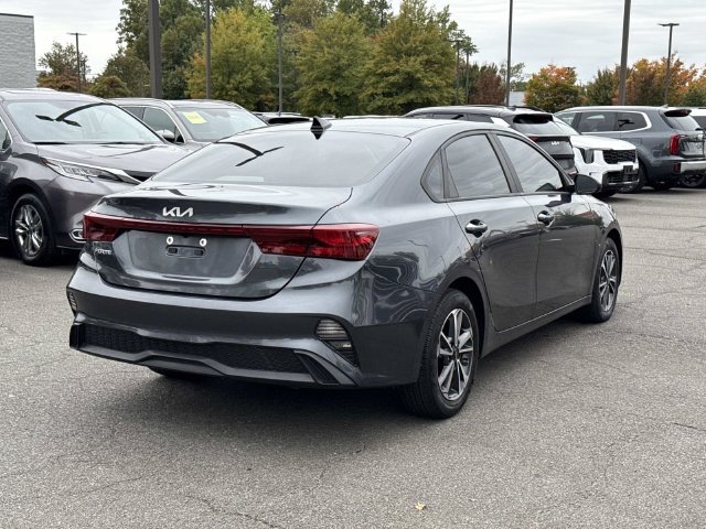 Used 2024 Kia Forte LXS FWD image 2