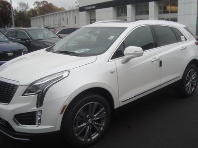 New 2025 Cadillac XT5 Premium Luxury