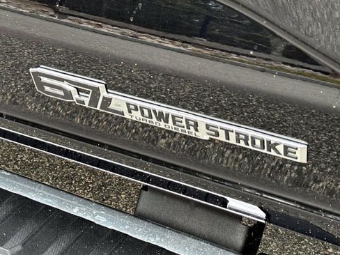 Used 2025 Ford F450 Lariat image 8