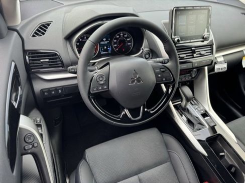 New 2025 Mitsubishi Eclipse Cross AWD image 14