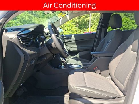 Used 2023 Buick Encore GX Preferred w/ Cold Weather Comfort Package AWD/4WD image 13