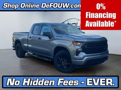 New 2026 Chevrolet Silverado 1500 Custom w/ Turbomax Blackout Package