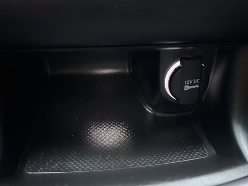 Used 2023 Dodge Charger SXT w/ Blacktop Package image 25