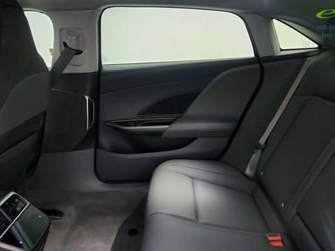 Used 2025 Lucid Air Pure RWD image 30