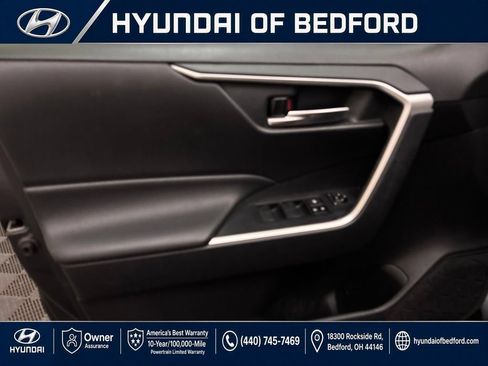 Used 2019 Toyota RAV4 XLE w/ Convenience Package AWD/4WD image 15
