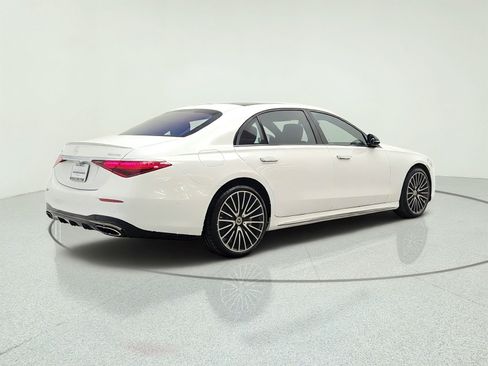 Certified 2024 Mercedes-Benz S 580 4MATIC Sedan image 5