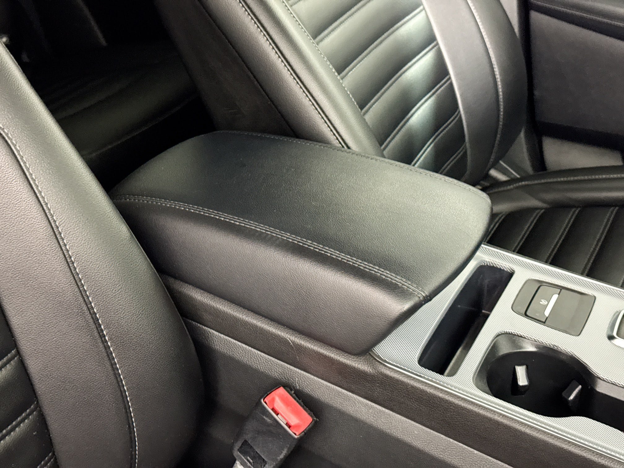 Used 2021 Ford Edge SEL AWD/4WD image 38