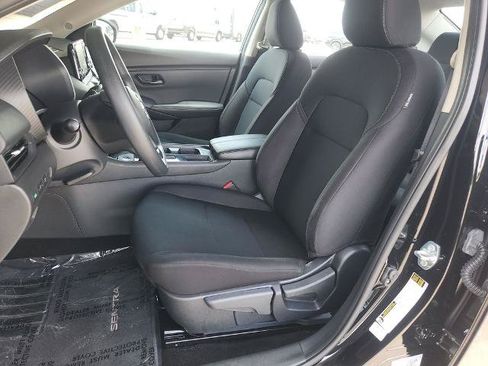 Certified 2025 Nissan Sentra S FWD image 13