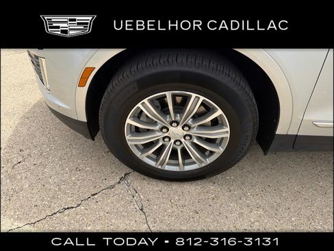 Used 2017 Cadillac XT5 Luxury FWD image 14
