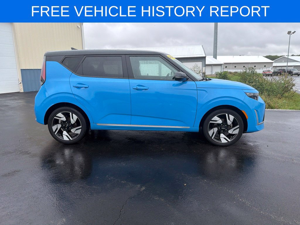 Used 2024 Kia Soul GT-Line FWD image 3