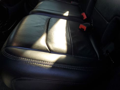 Used 2021 Jeep Wrangler Unlimited Sahara image 30