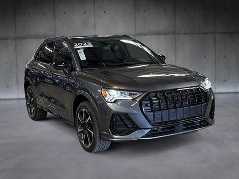 Certified 2025 Audi Q3 2.0T Premium Plus w/ Premium Plus Package AWD/4WD image 7