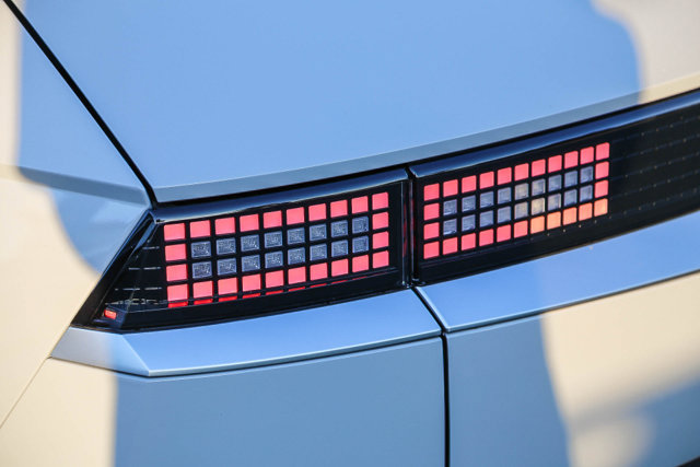 Certified 2024 Hyundai Ioniq 5 SEL AWD/4WD image 12