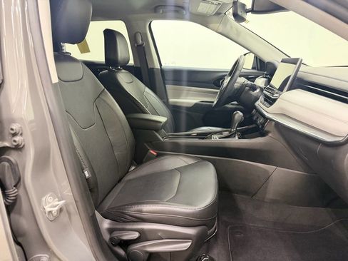 Used 2022 Jeep Compass Limited image 14