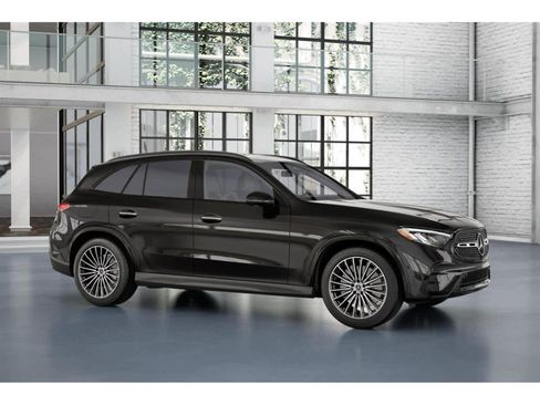 New 2026 Mercedes-Benz GLC 300 4MATIC image 12