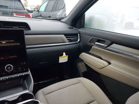 New 2026 GMC Terrain Elevation image 15