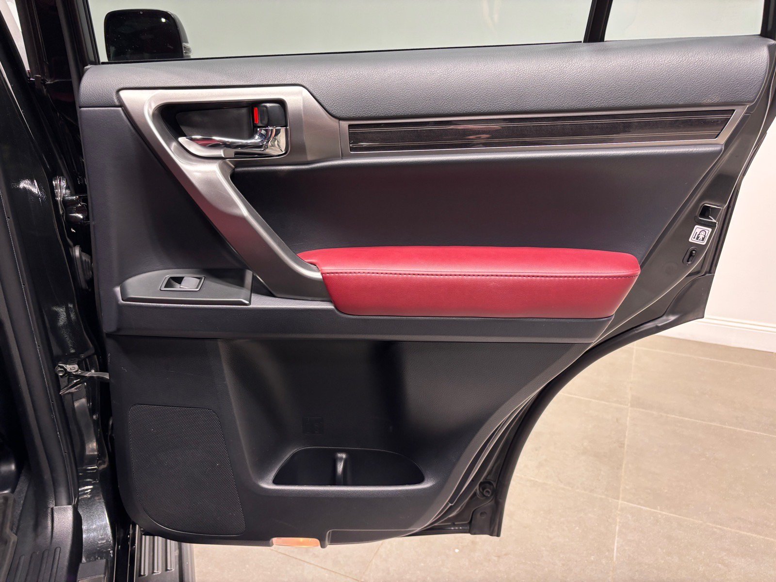 Used 2023 Lexus GX 460 Premium w/ Premium Package AWD/4WD image 40