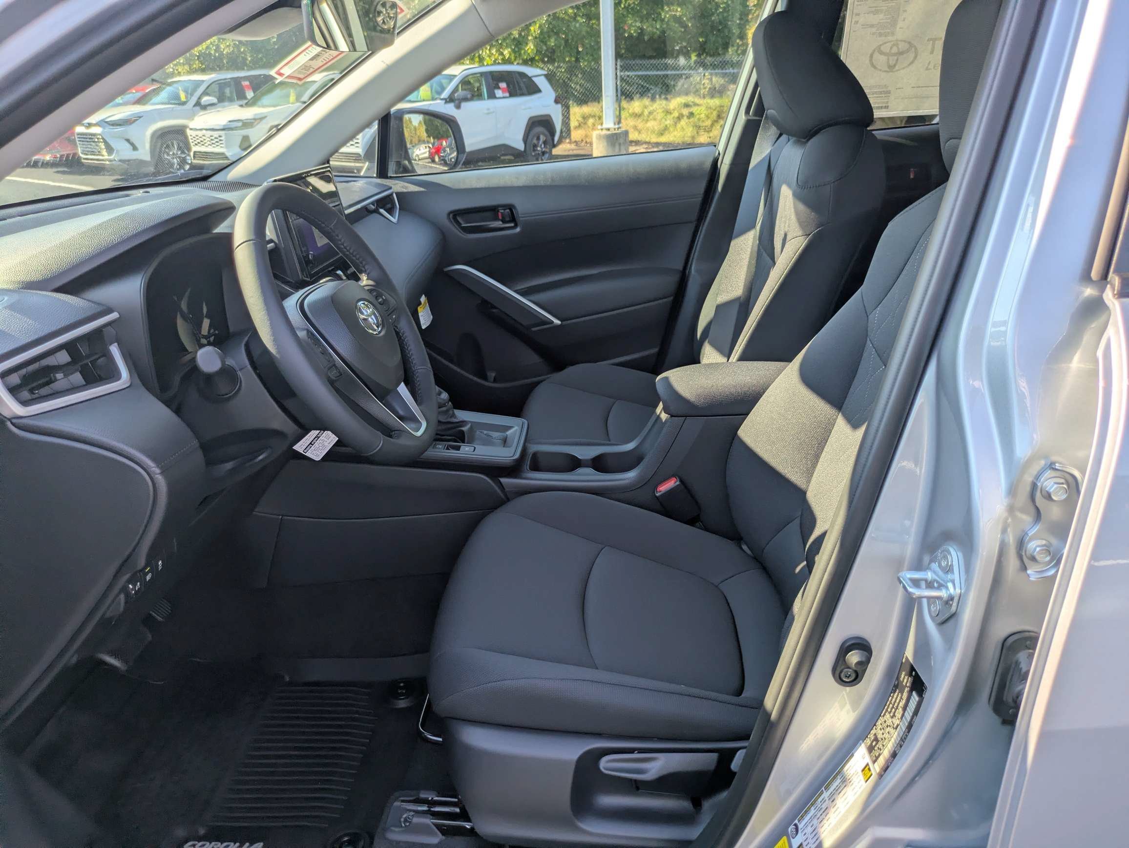New 2026 Toyota Corolla Cross LE FWD image 21