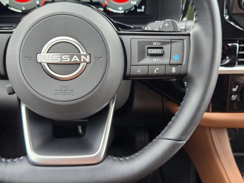 Used 2025 Nissan Pathfinder Platinum w/ Cargo Package FWD image 22