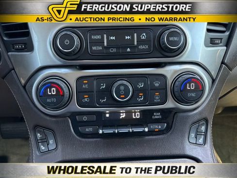 Used 2016 Chevrolet Suburban LTZ RWD image 14