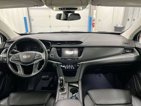 Used 2019 Cadillac XT5 Luxury AWD/4WD image 10