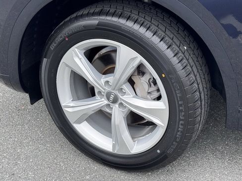 Used 2018 Audi Q5 2.0T w/ Premium Plus Package image 42