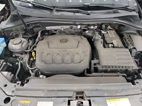 Used 2023 Volkswagen Tiguan SE R-Line AWD/4WD image 25