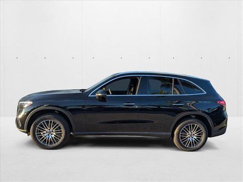 New 2026 Mercedes-Benz GLC 300 image 5