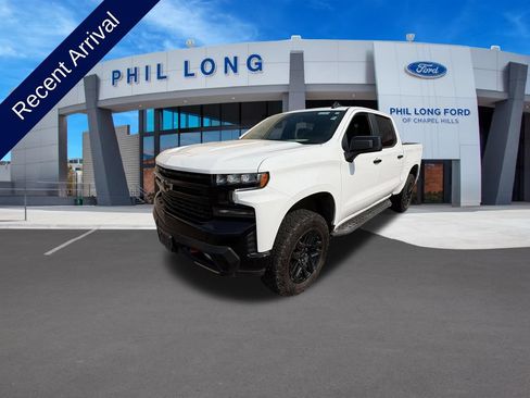 Used 2021 Chevrolet Silverado 1500 LT Trail Boss AWD/4WD image 1