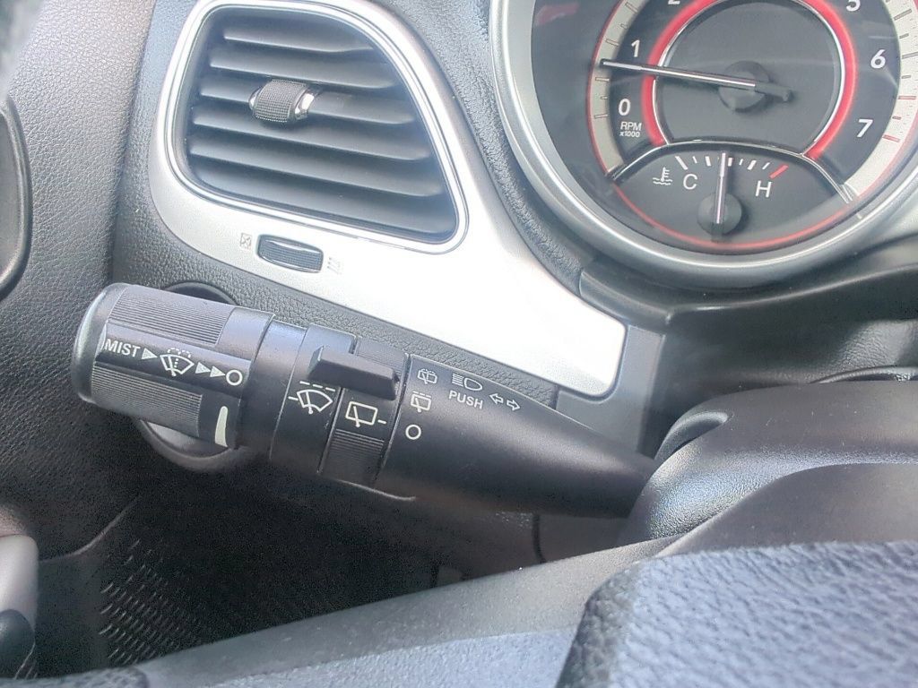 Used 2012 Dodge Journey SXT AWD/4WD image 19